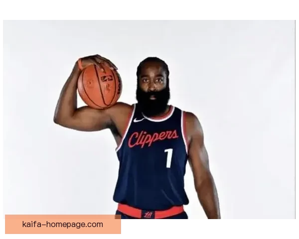 骑士主帅称莫布利表现统治力强 认为哈登到来助力显著 骑士主帅称莫布利表现统治力强 认为哈登到来助力显著