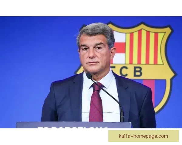 拉明怒斥判罚风波杰拉德马丁解围未吃红牌引热议与裁判尺度争议升级